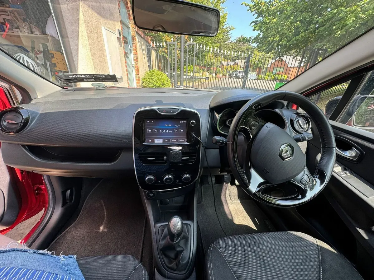 Renault Clio 2016, 1.2L, Petrol tax 6/26, NCT 1/26 - Image 4