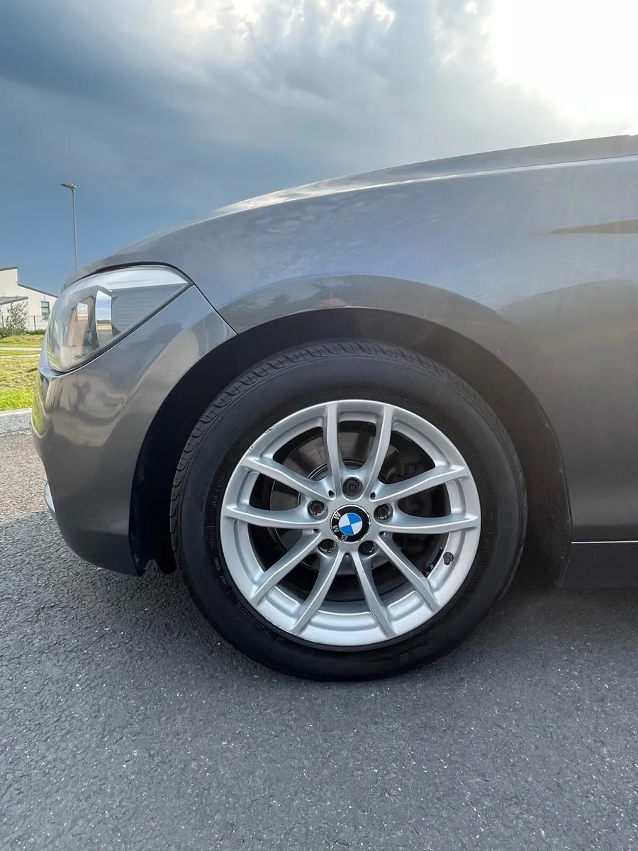 142 BMW 116D 1.6L - Image 3