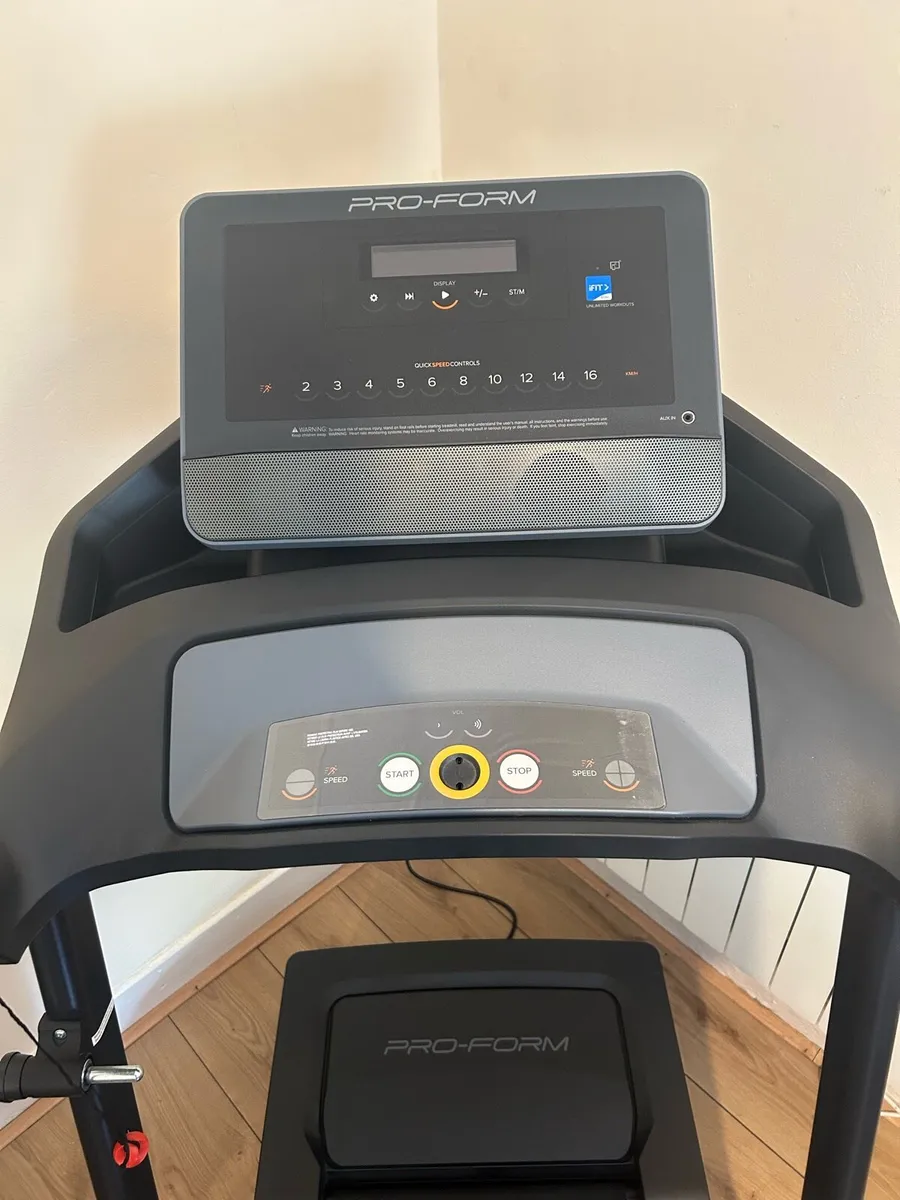 Treadmill PRO-FORM - Image 1