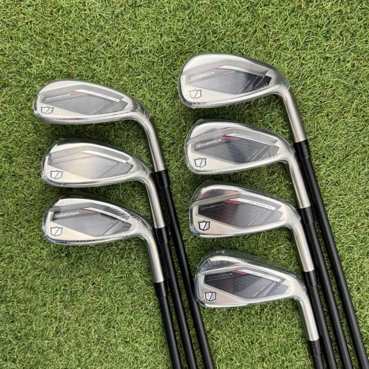 NEW WILSON DYNAPOWER IRONS / 6-PW-GW-SW / REGULAR - Image 2