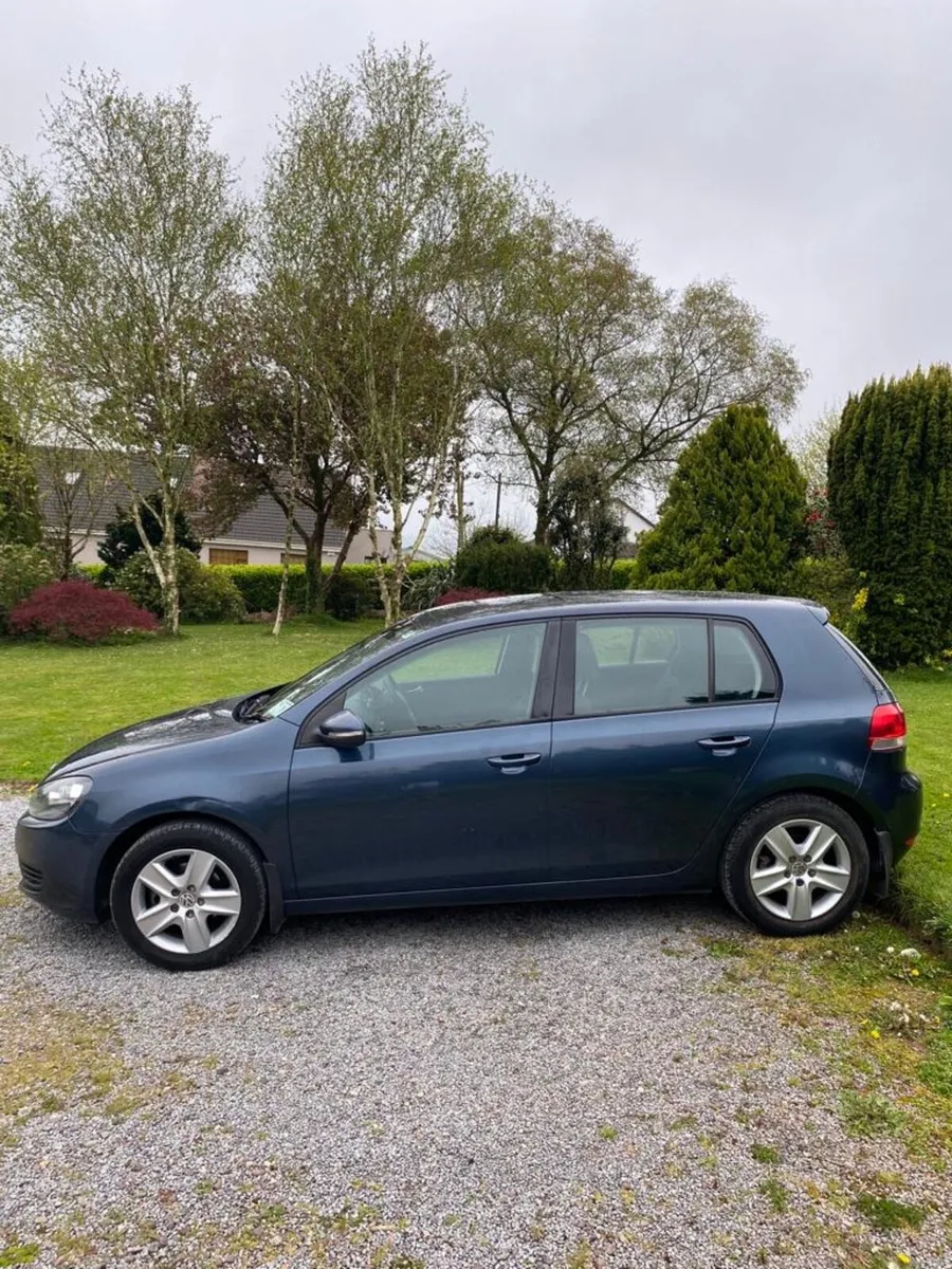 Volkswagen Golf 2009 - Image 4
