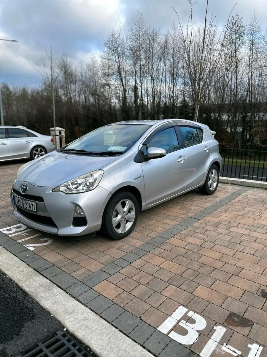 Toyota aqua - Image 4