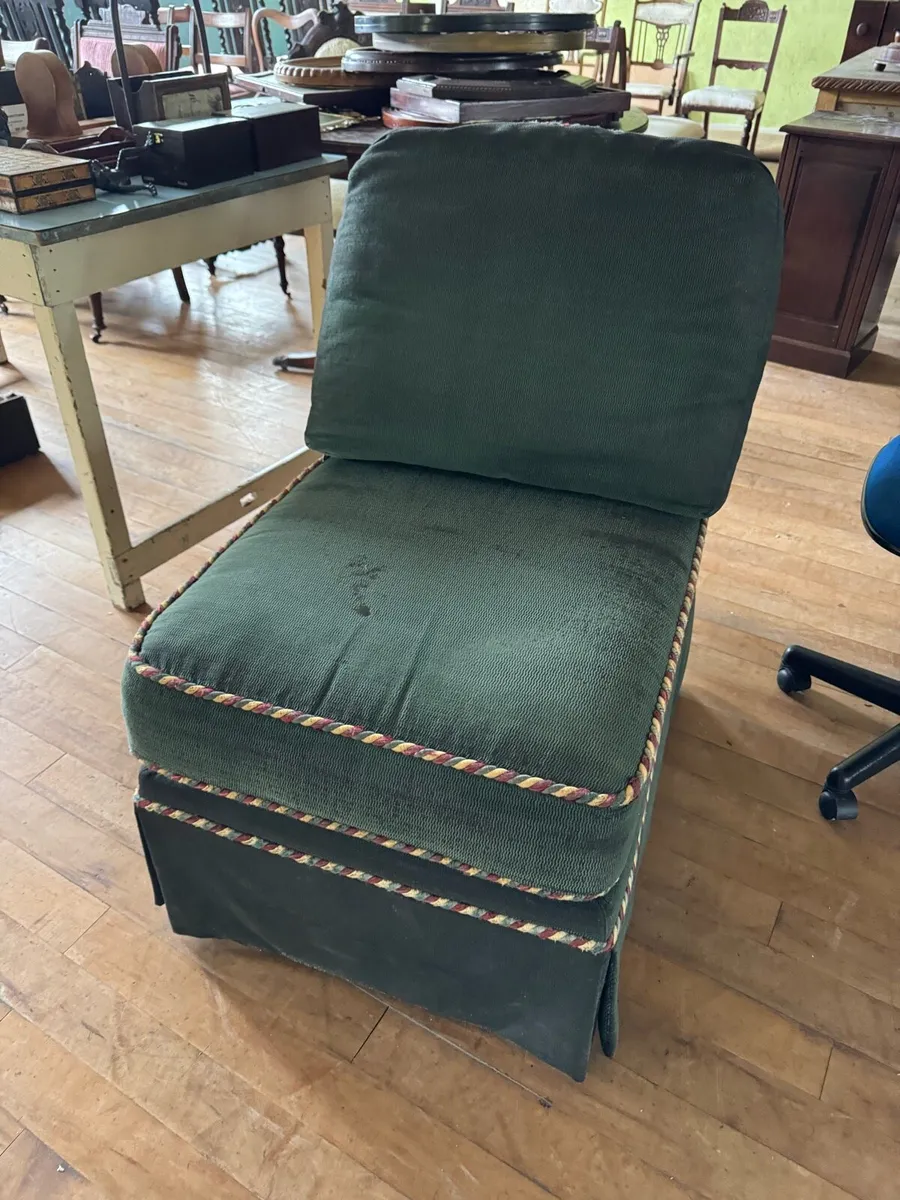 Nice pieces of old furniture - Image 4