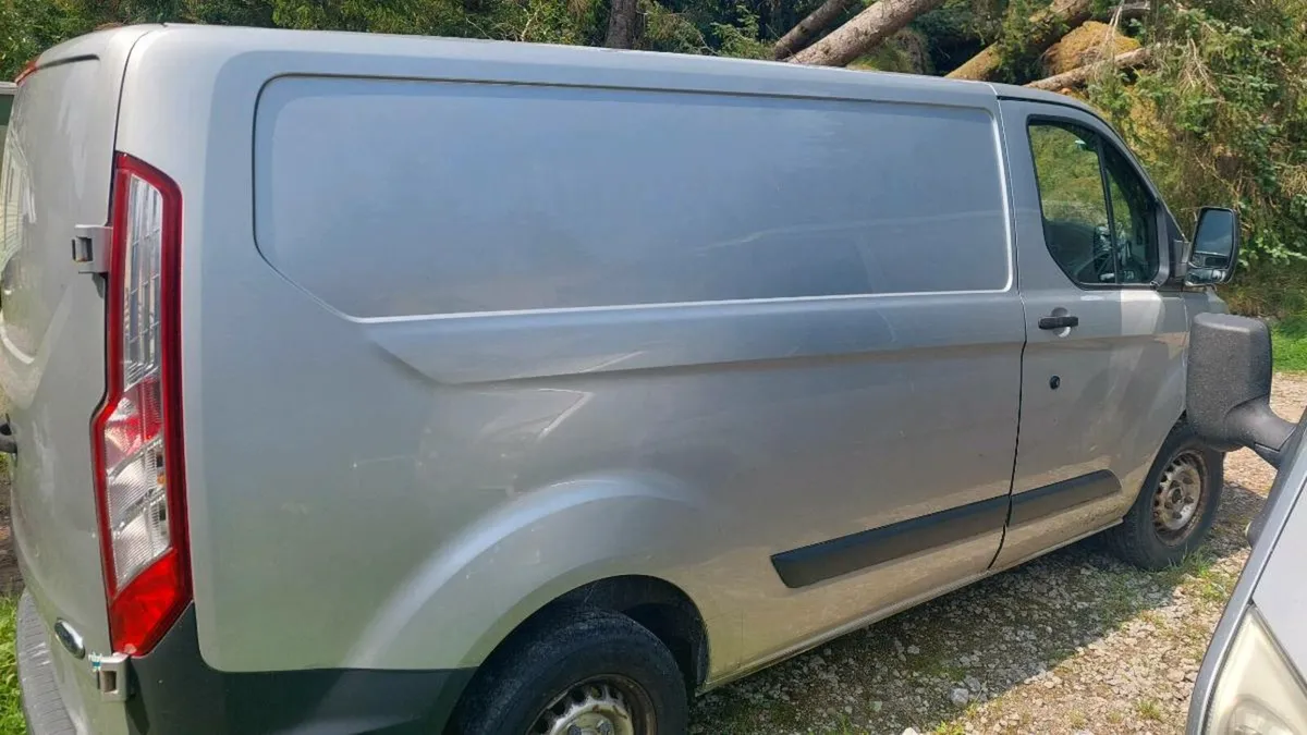 Ford Transit Custom - Image 3