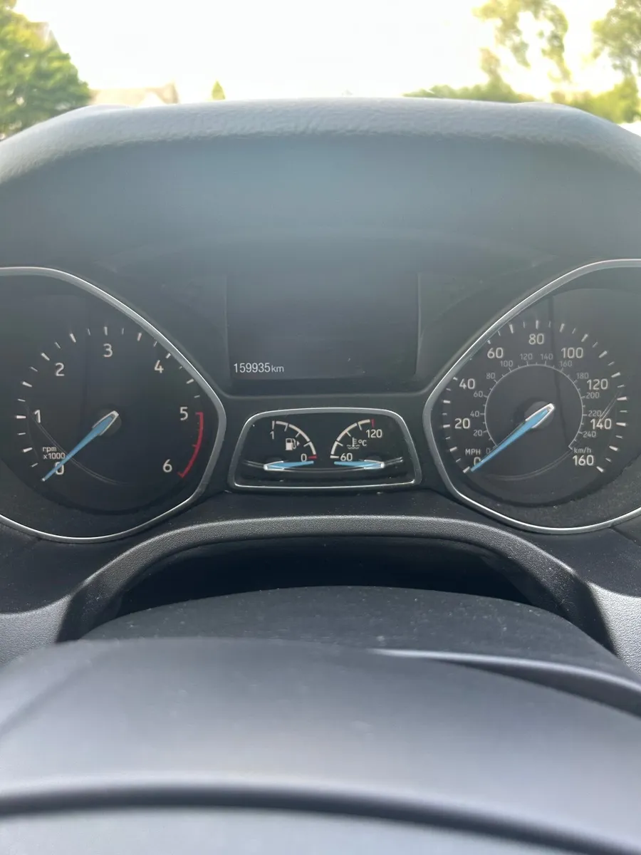 Ford Focus Titanium 2016 - Image 2