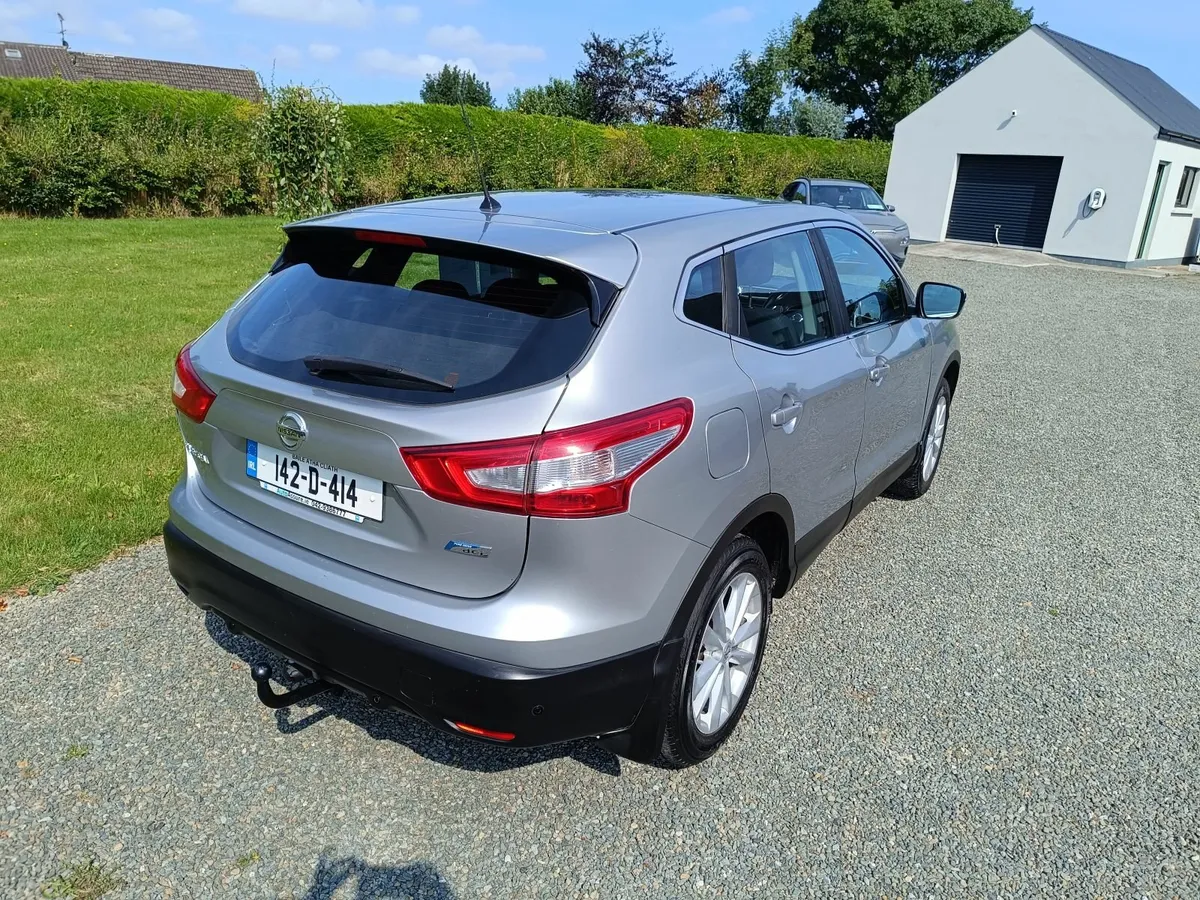 2014 Nissan Qashqai SV – New NCT10/26 - Greenlight - Image 3