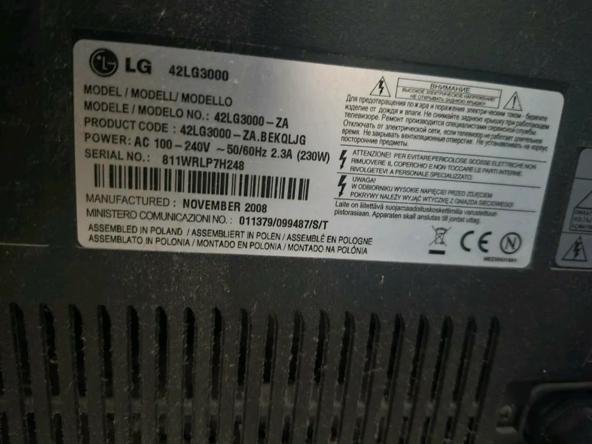 LG tv 
40inch - Image 4