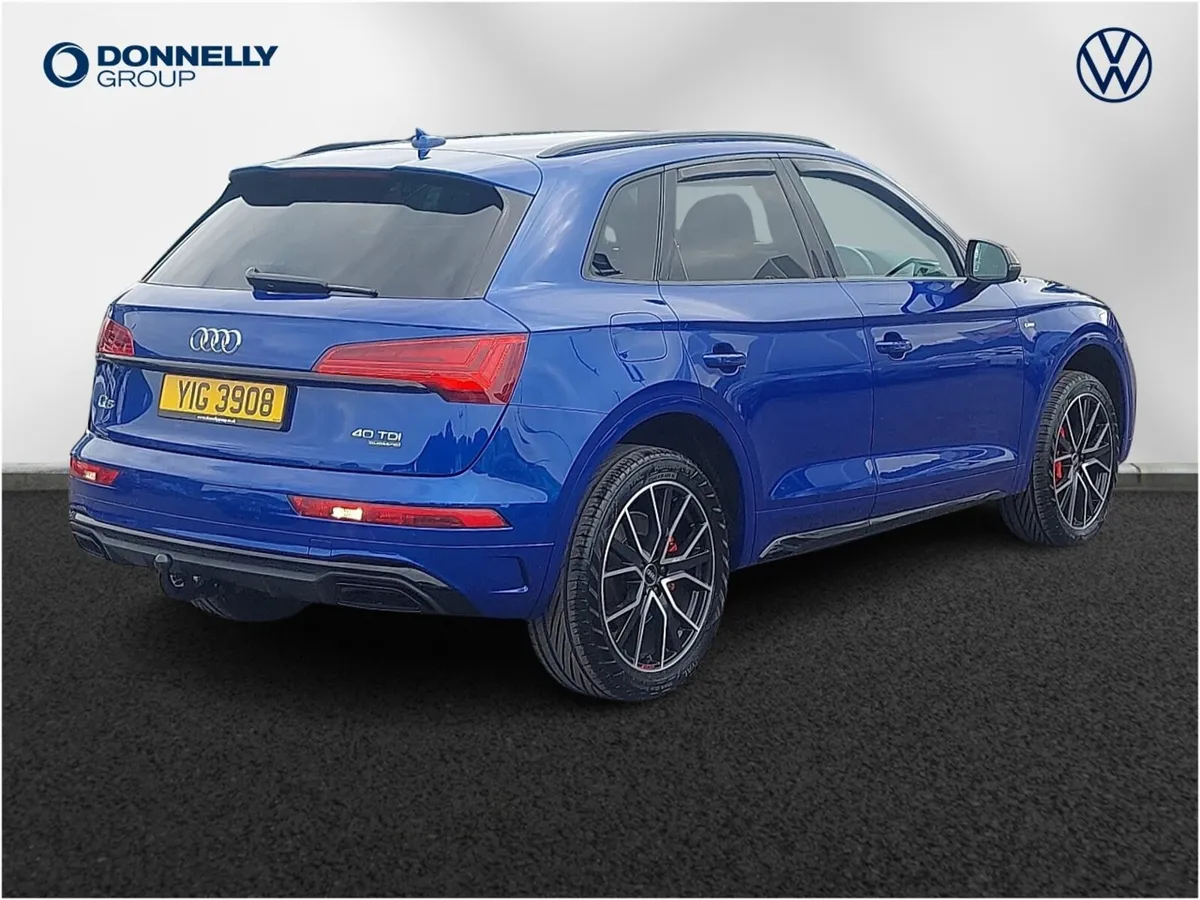 Audi Q5 Estate Special Editions Edition 1 - Image 3