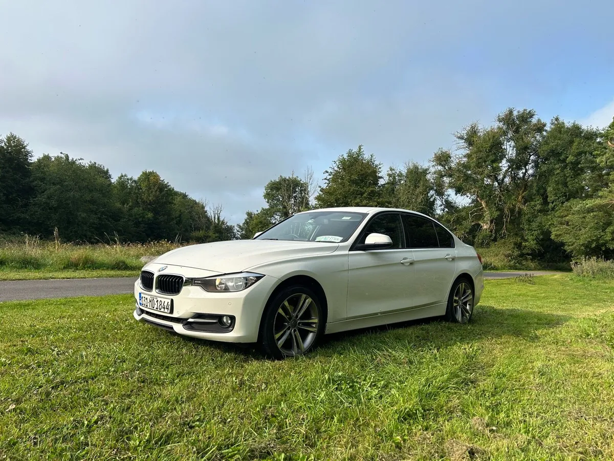 2013 Bmw f30 2.0diesel 318d Sport model - Image 1