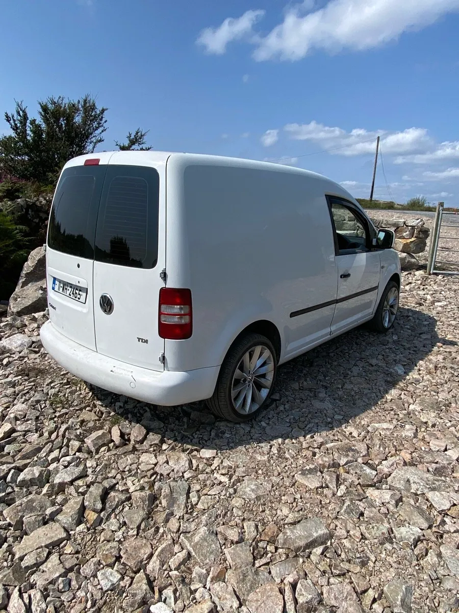 Vw caddy 2011 - Image 3