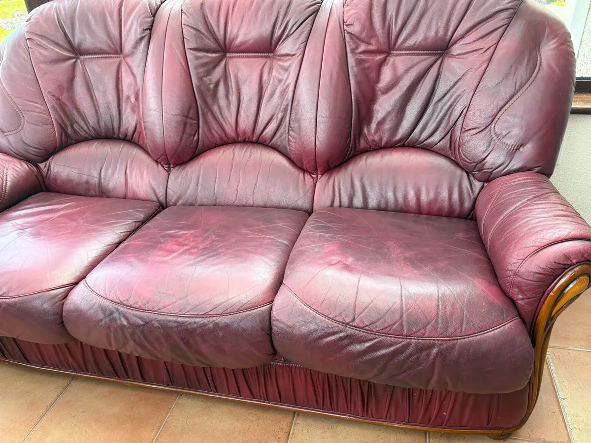 Suite of Furniture - Image 3
