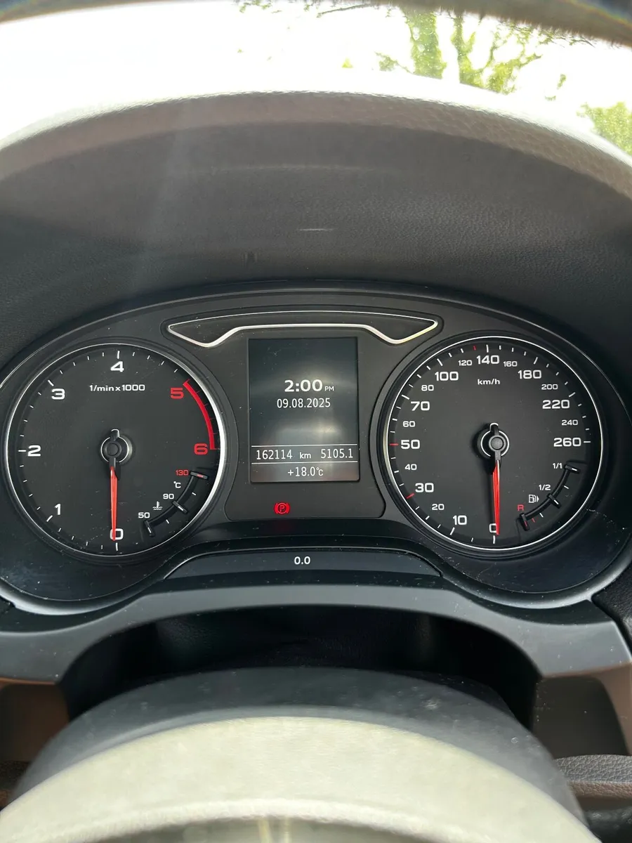 Audi A3 2015 - Image 2