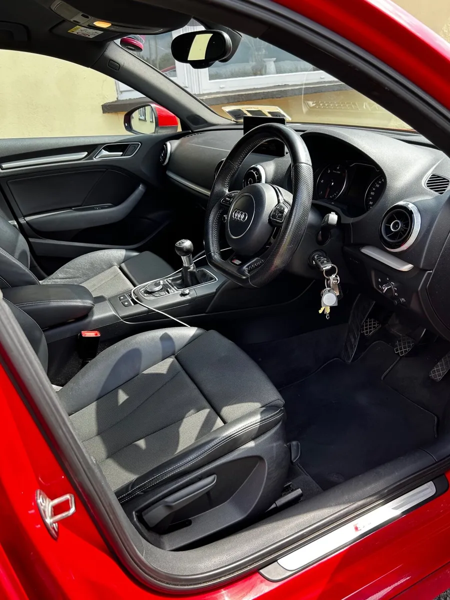 Audi A3 2015 - Image 3