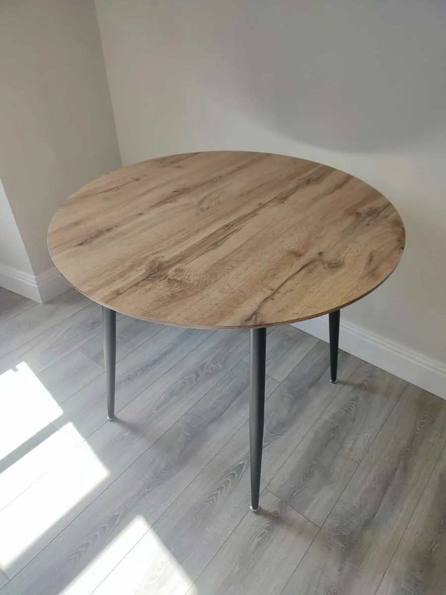 ✨ Dining Round Table ✨ - Image 4
