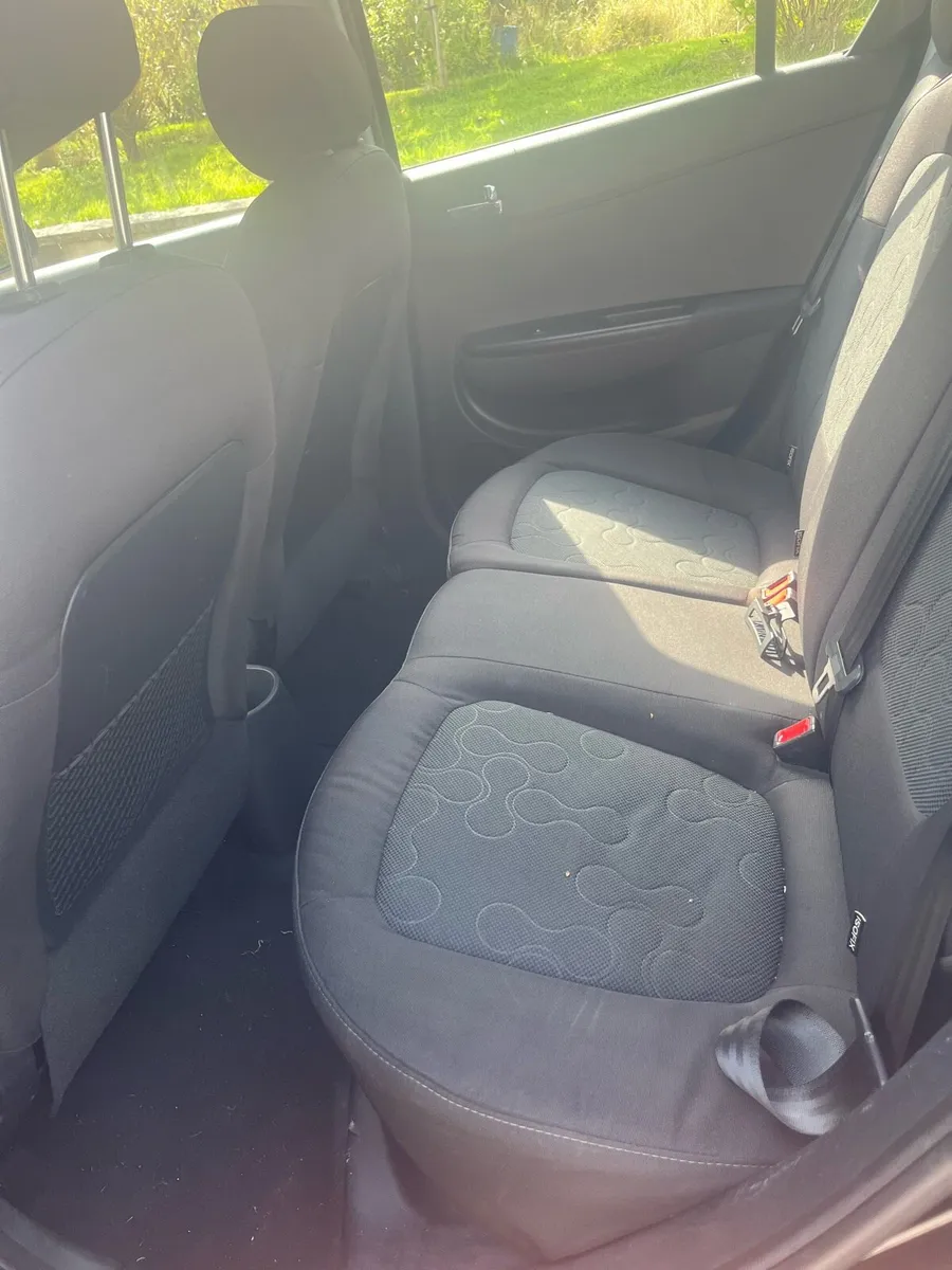 Hyundai i20 2011 - Image 3
