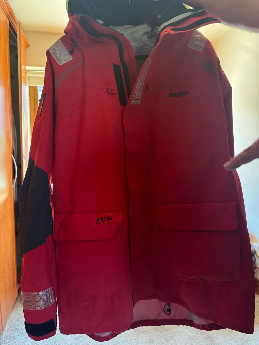 Musto MPX GoreTex Sailing Jacket - Image 1