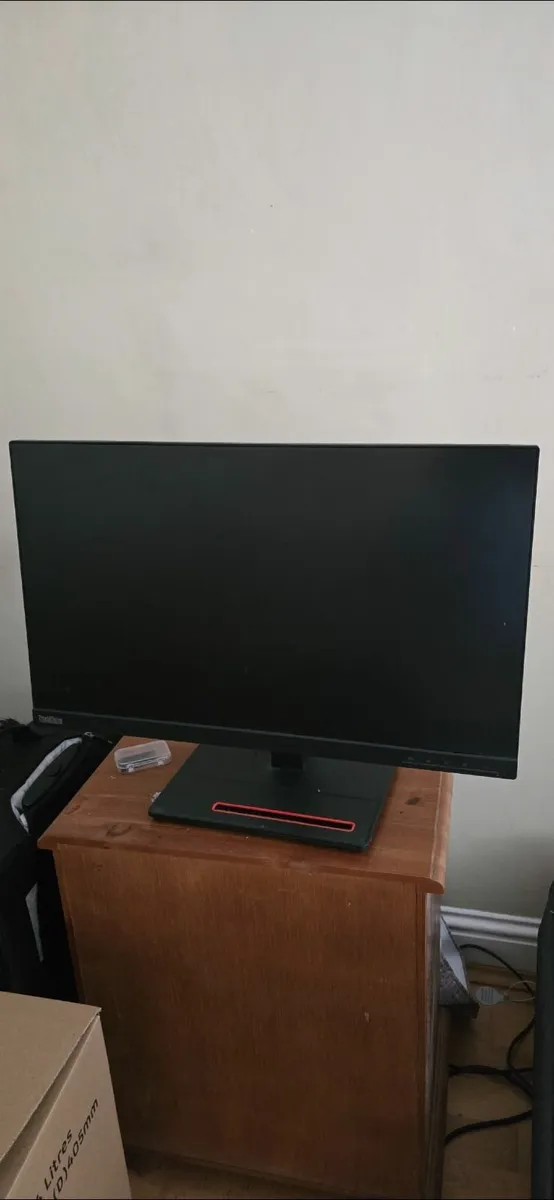 Lenovo Thinkvision 24" Monitor (Model T24i-10) - Image 1