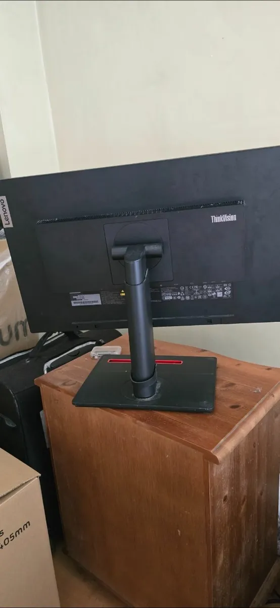 Lenovo Thinkvision 24" Monitor (Model T24i-10) - Image 2