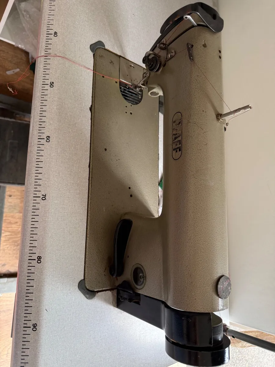 Industrial Sewing Machine - Image 1