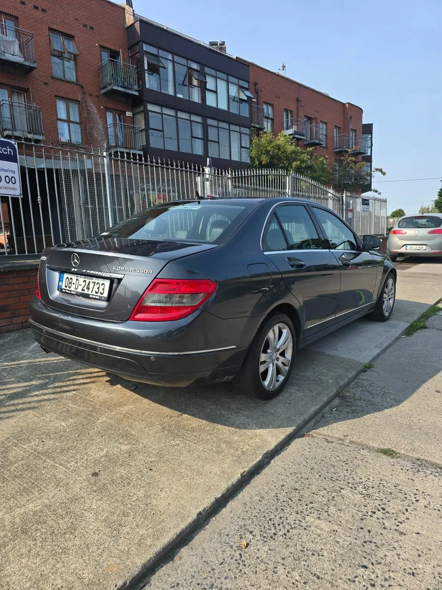 Mercedes-Benz C-Class HIGH SPEC - Image 3