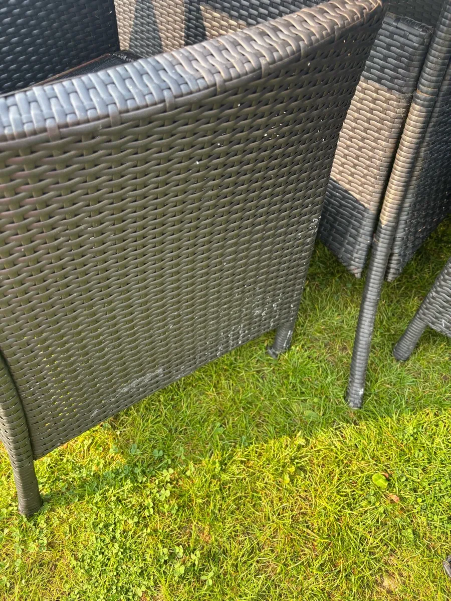 Rattan patio set - Image 4