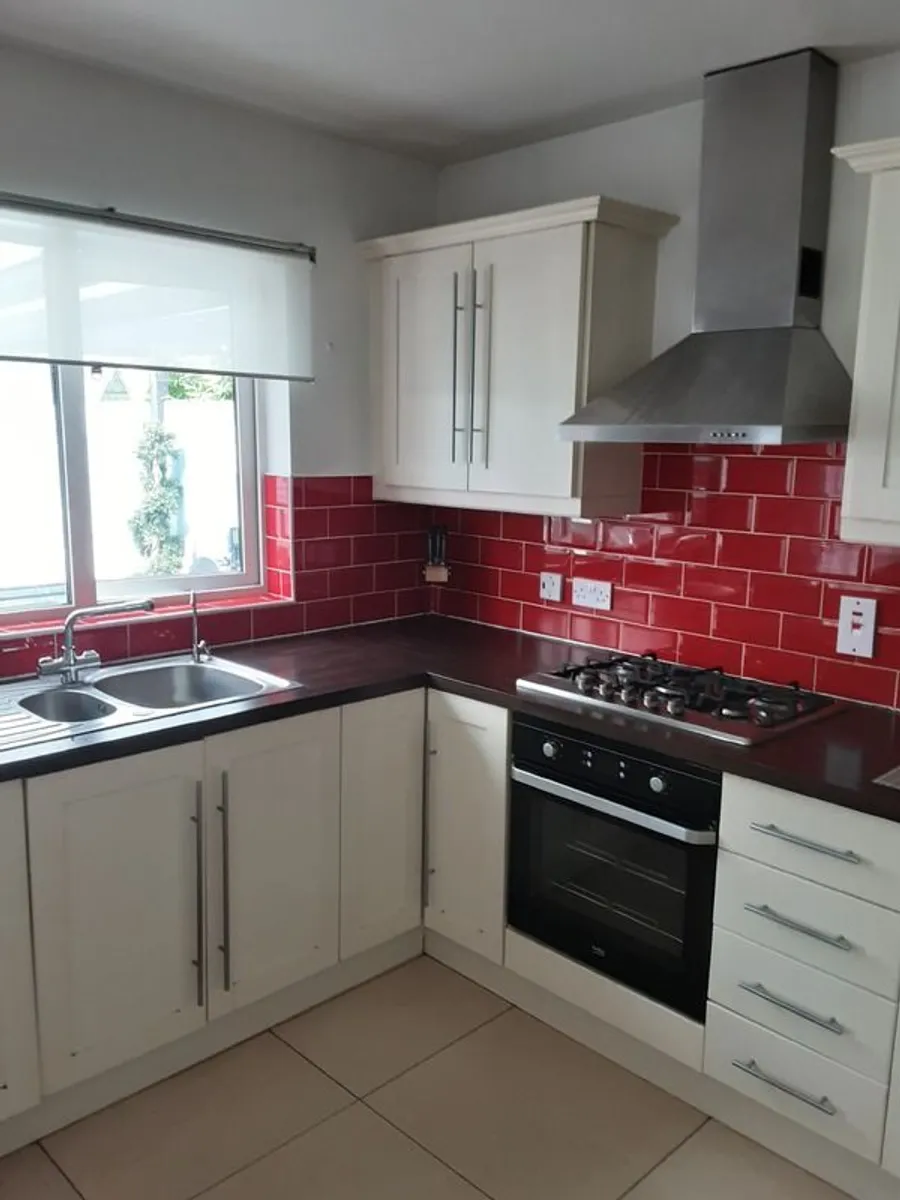 Shaker kitchen - Image 2