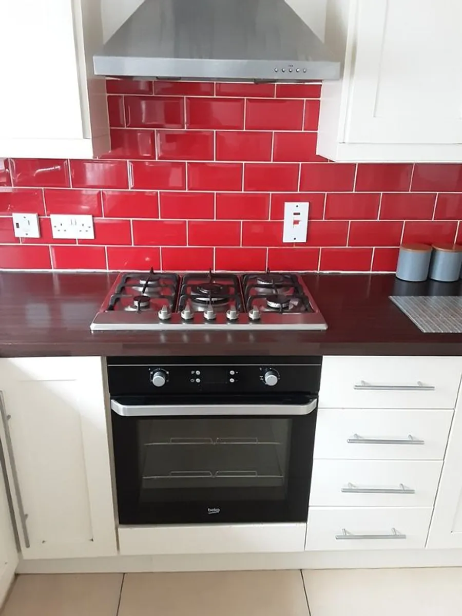 Shaker kitchen - Image 4