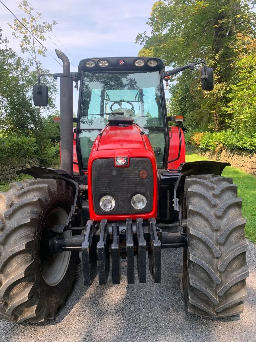 Massey Ferguson - Image 2