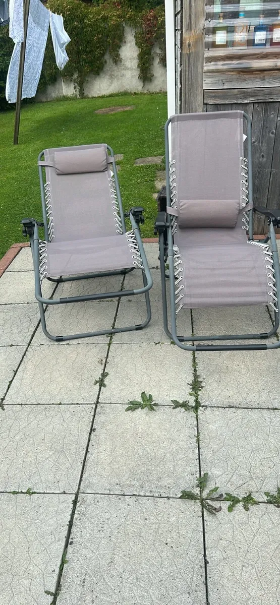 Garden chairs - Image 1