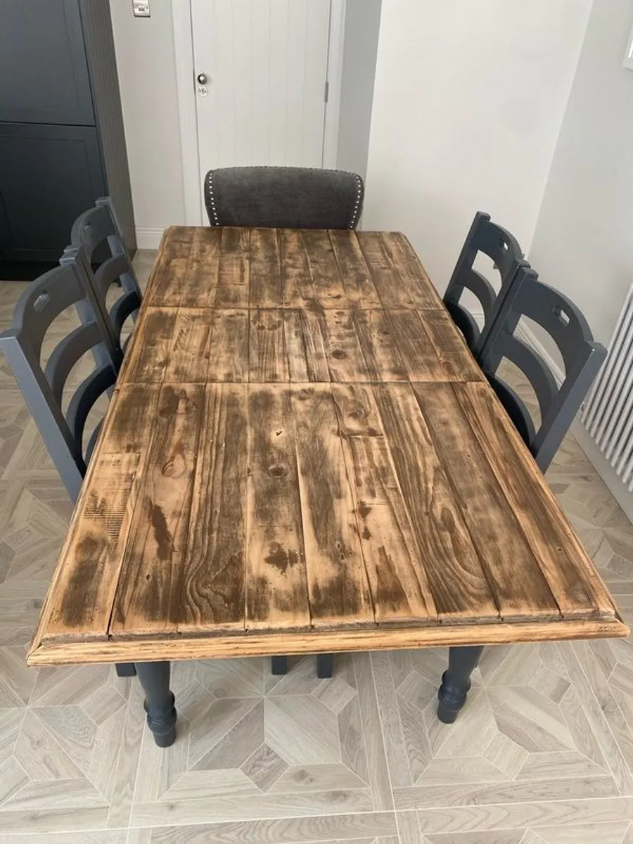 Dining table & chairs - Image 4