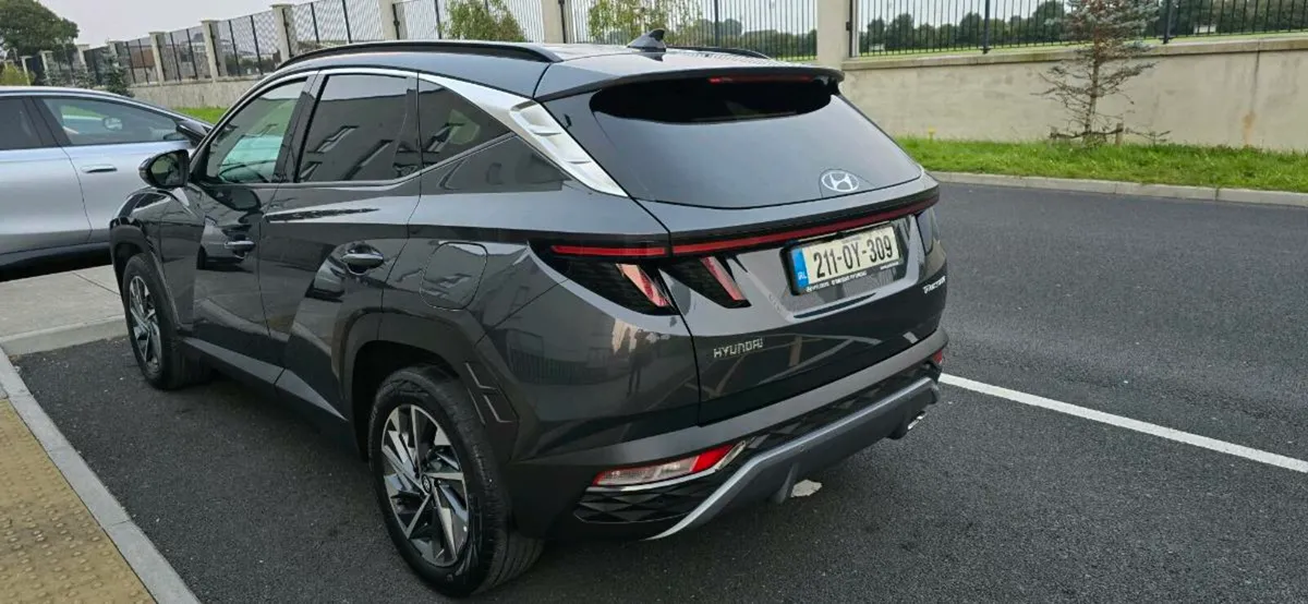 211 Hyundai Tucson 1.6 Diesel - Image 4