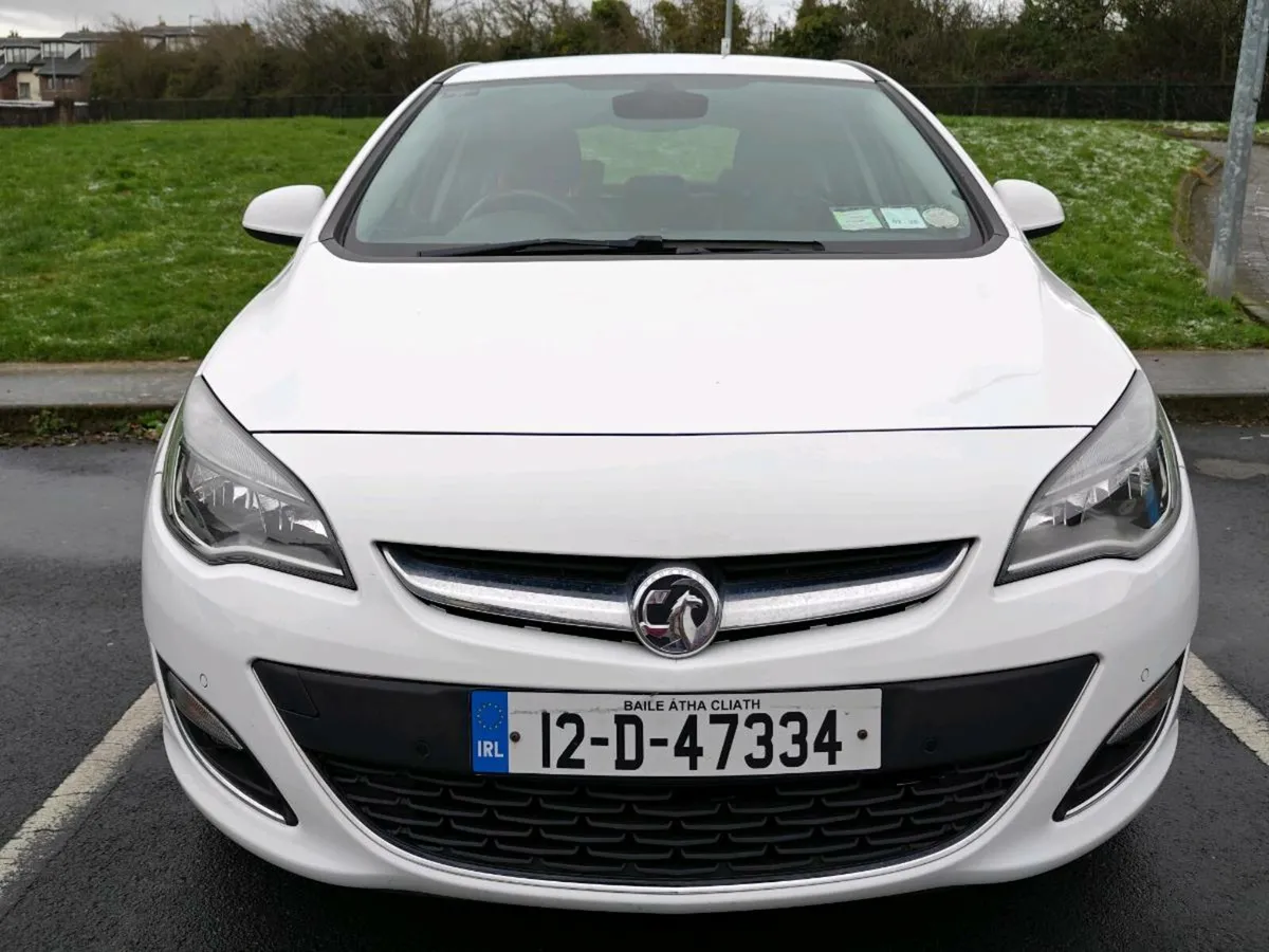 Astra 2.0 CDTi Elite - Image 1