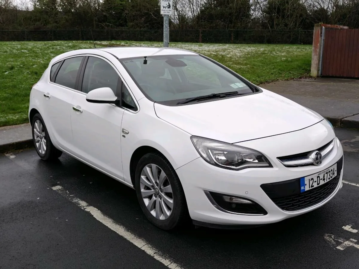 Astra 2.0 CDTi Elite, 96K miles only, NCT, tax - Image 1