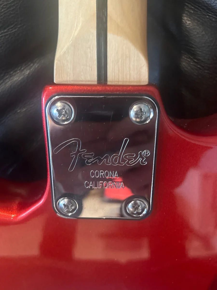 FENDER STRAT - Image 4