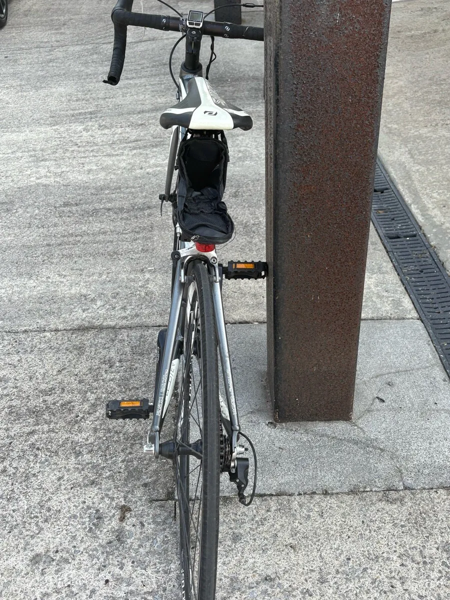 Racing bike - Image 3
