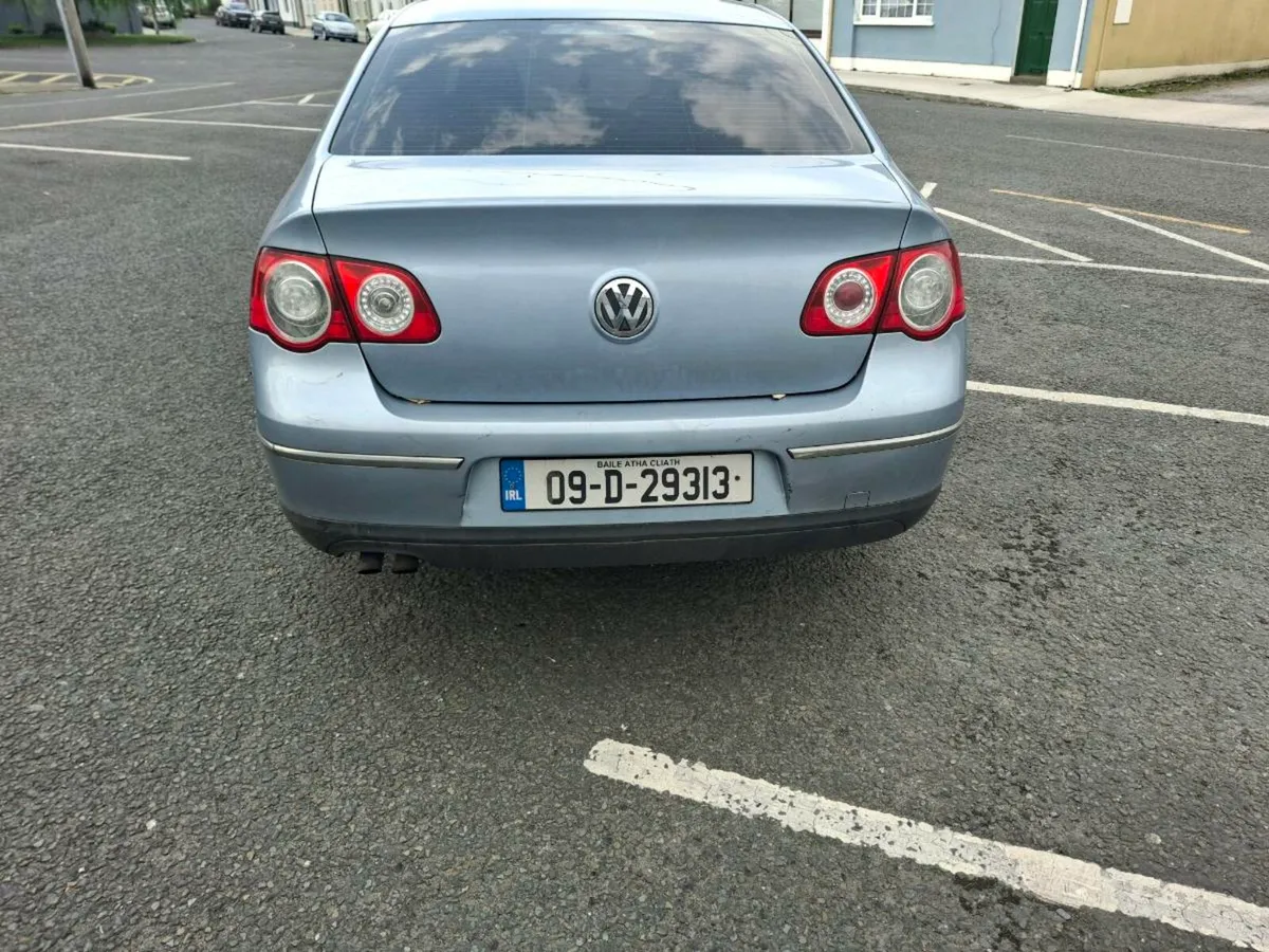 Volkswagen  passat - Image 4
