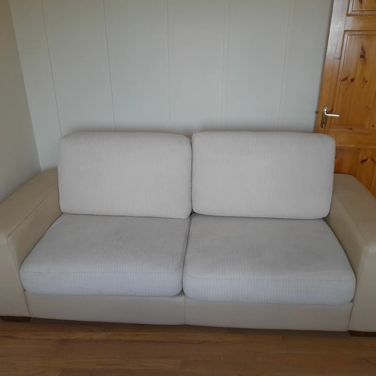 Free 3 seater couch to take away - Image 1
