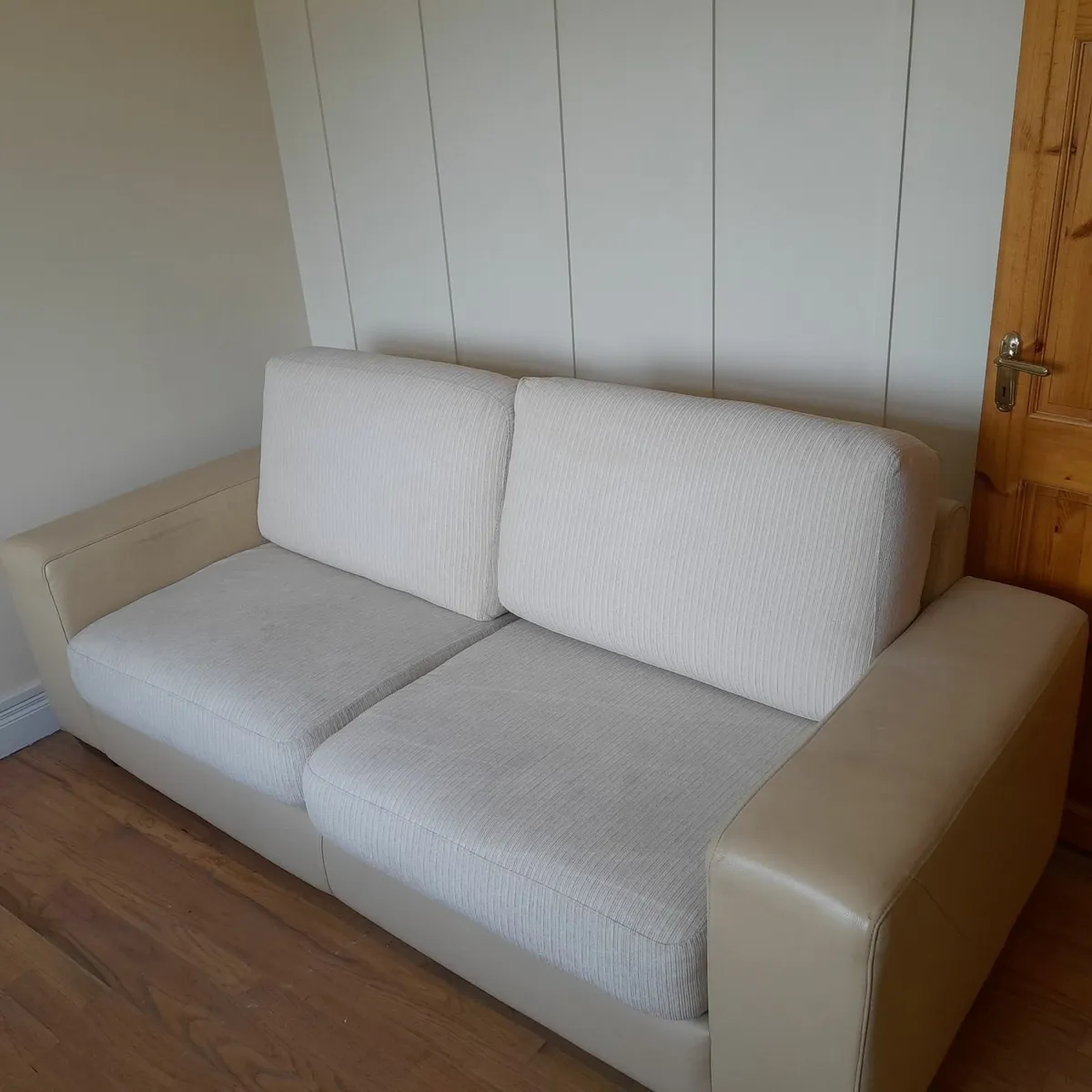 Free 3 seater couch to take away - Image 2