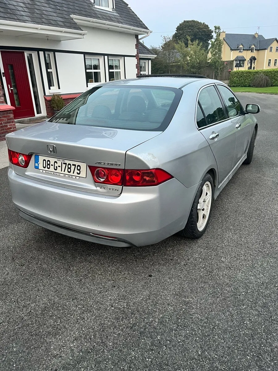Honda Accord - Image 2