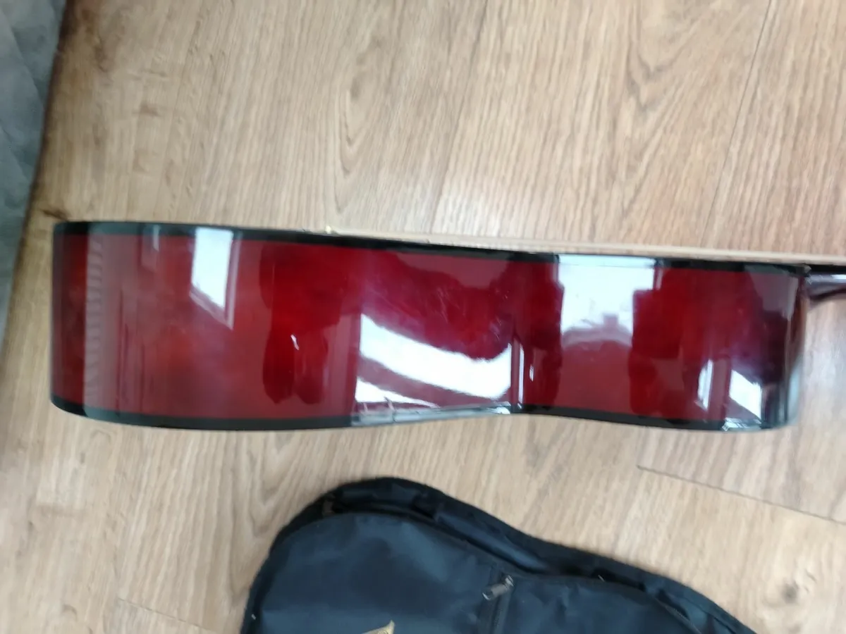 Guitar - Image 2