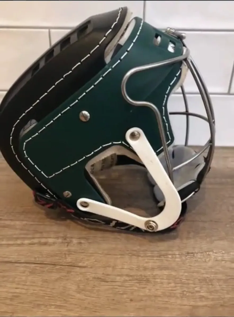 🚨wanted🚨black and green cooper - Image 3