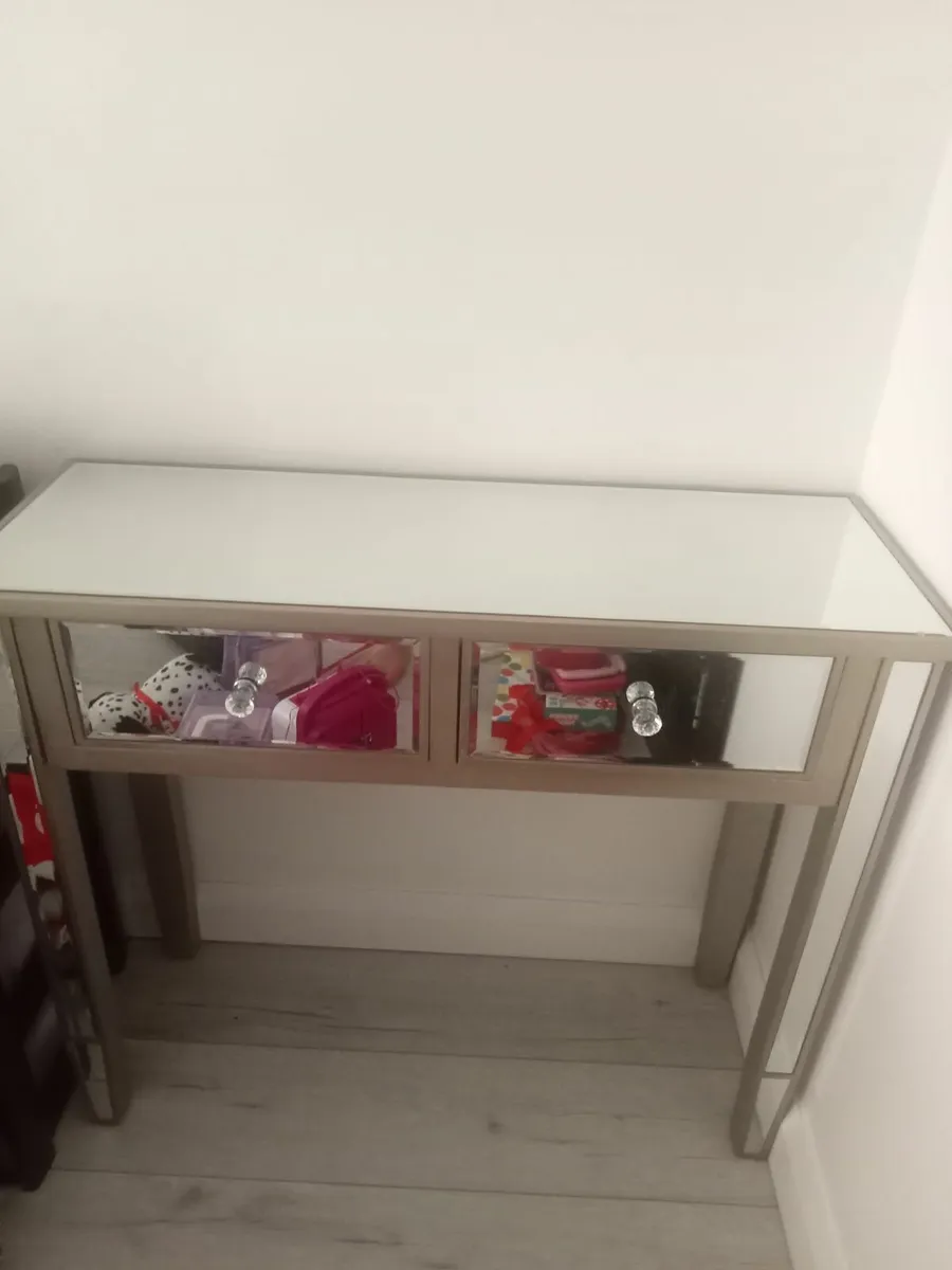 Mirror Furniture - Image 1