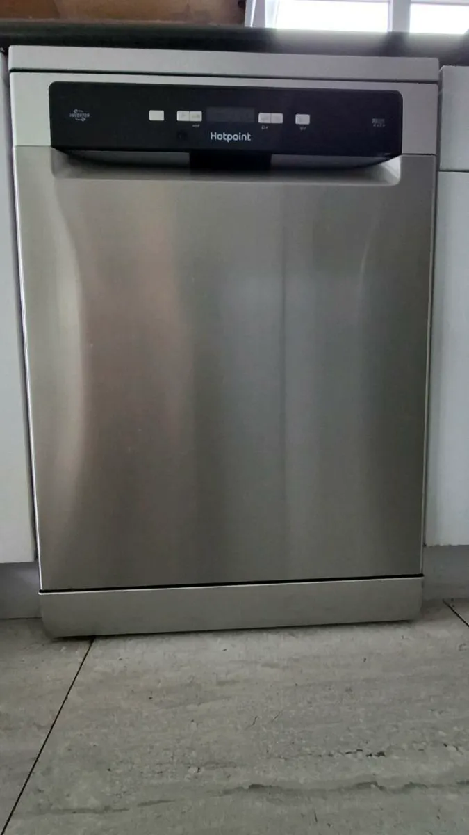 Dishwasher - Image 1