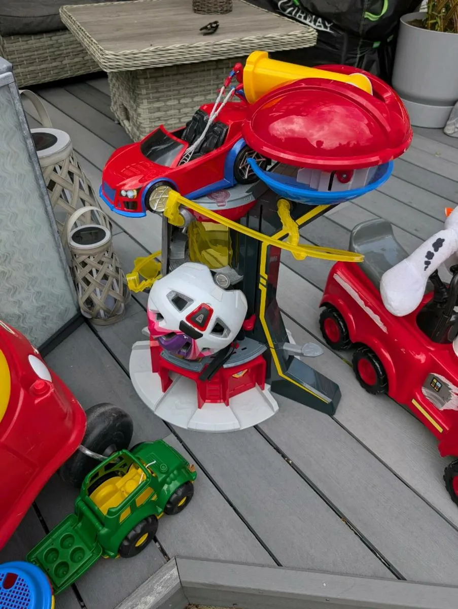 Toys - Image 4