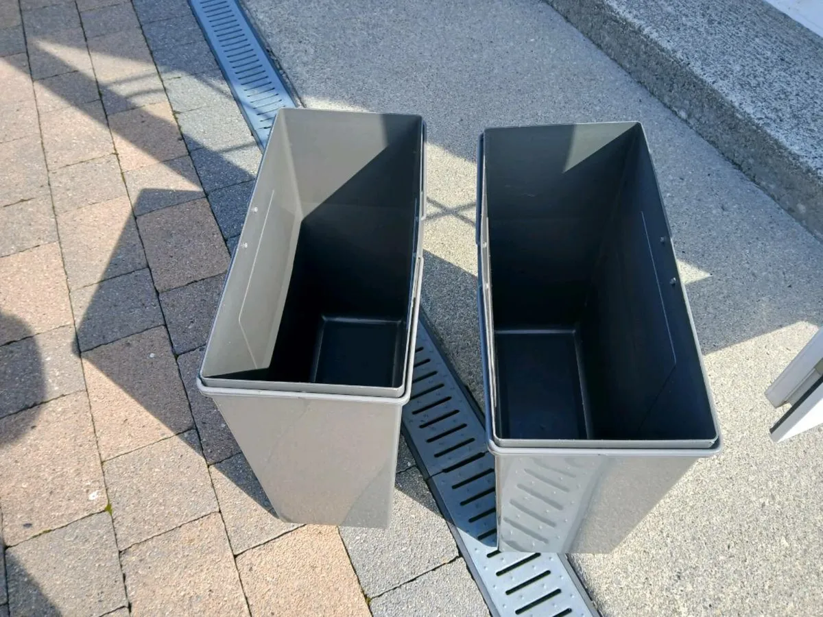 Integrated Soft Close Pull Out Kitchen Waste & Rec - Image 3