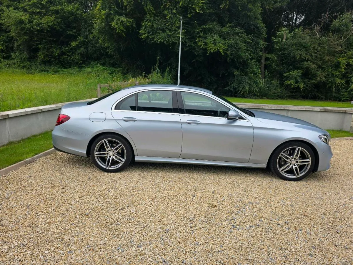 2016 E220 AMG Line - Image 2
