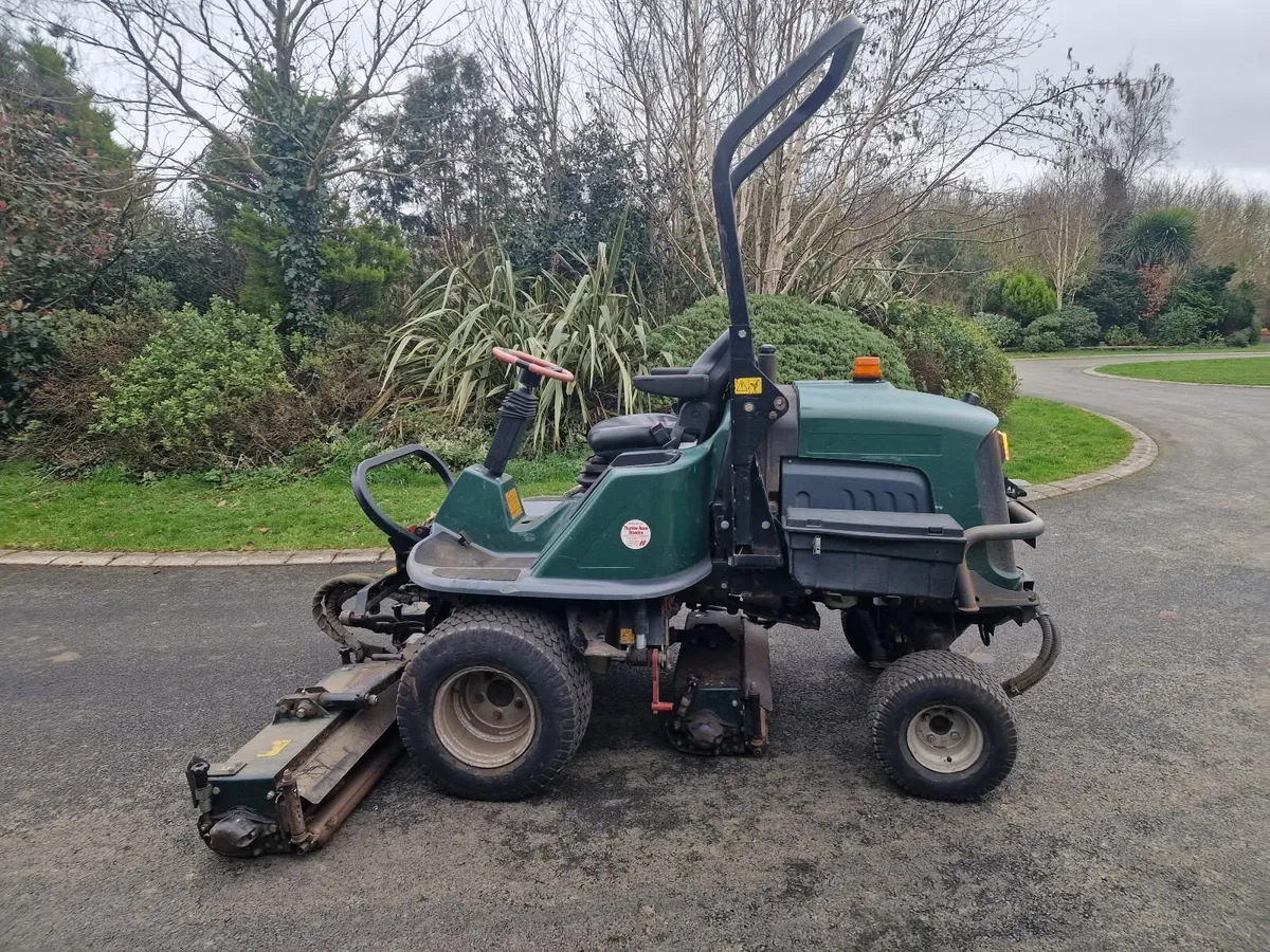 Hayter 35hp ride on mower lawnmower - Image 4