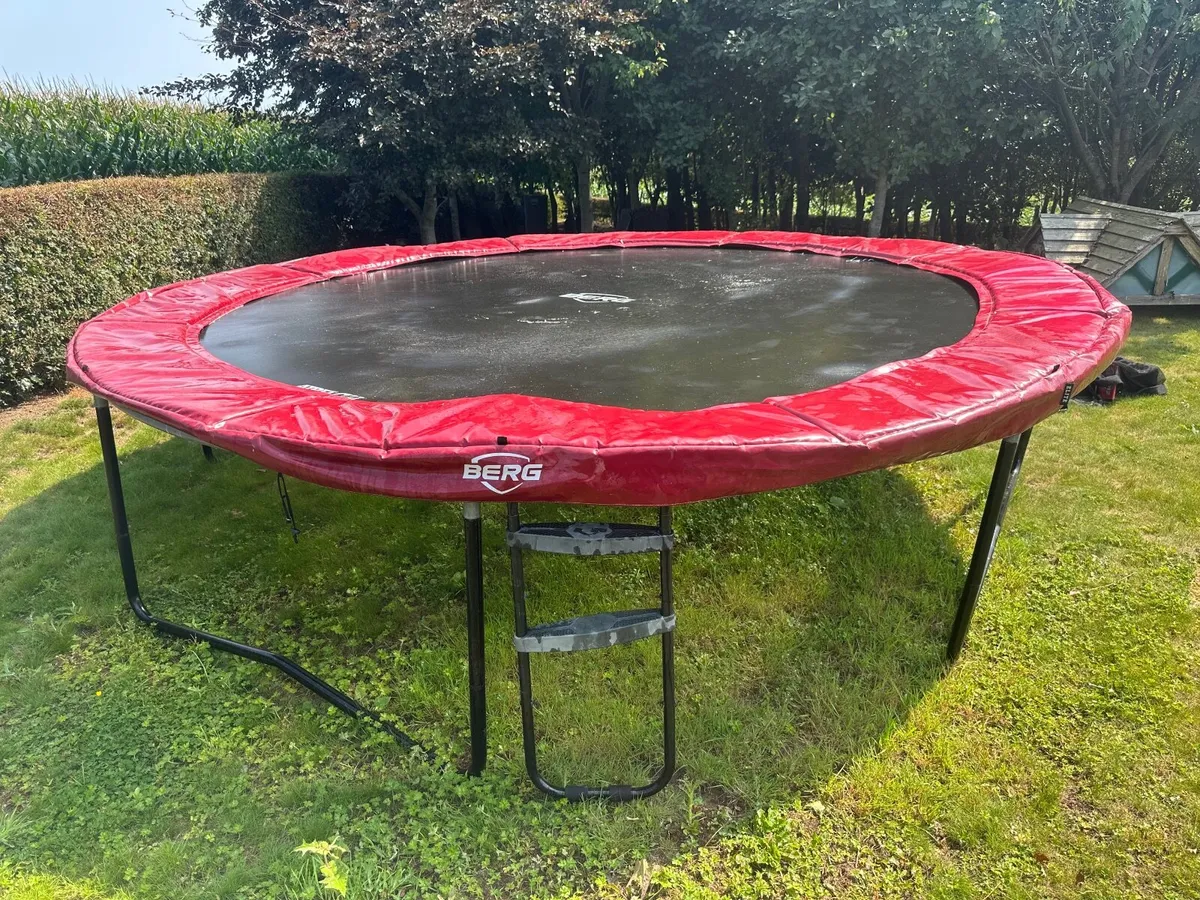 Berg trampoline - Image 1