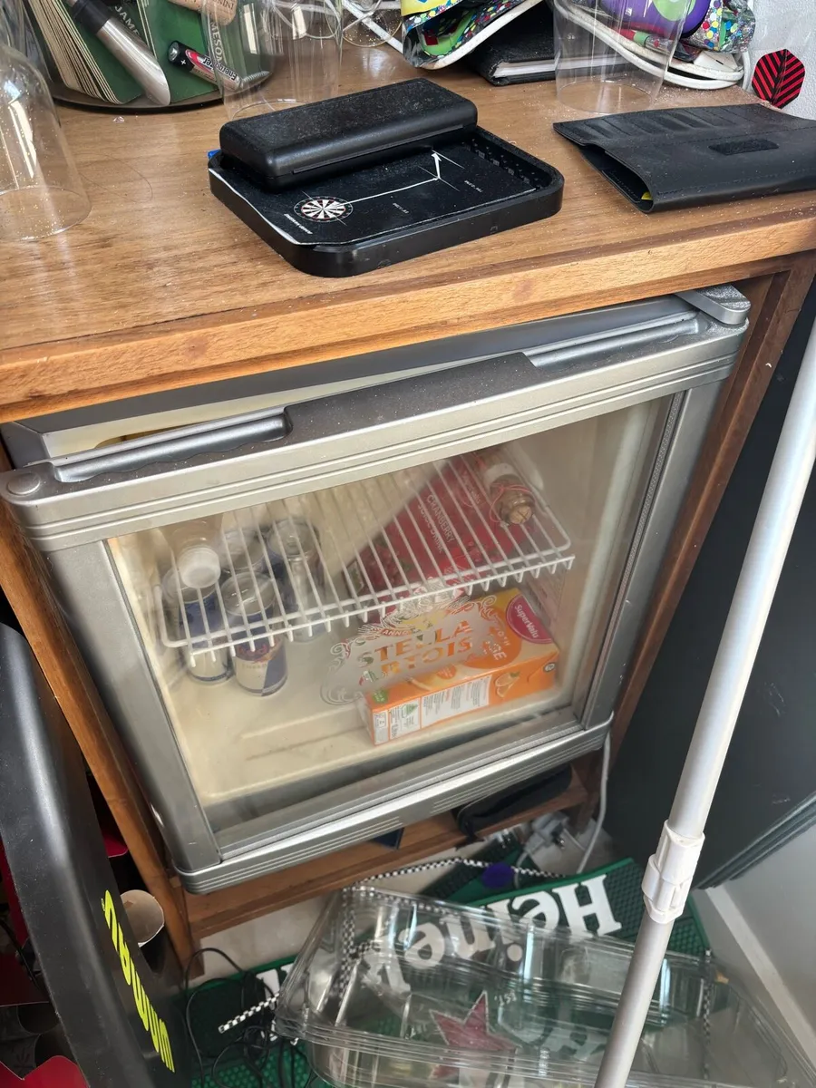 Mini fridge