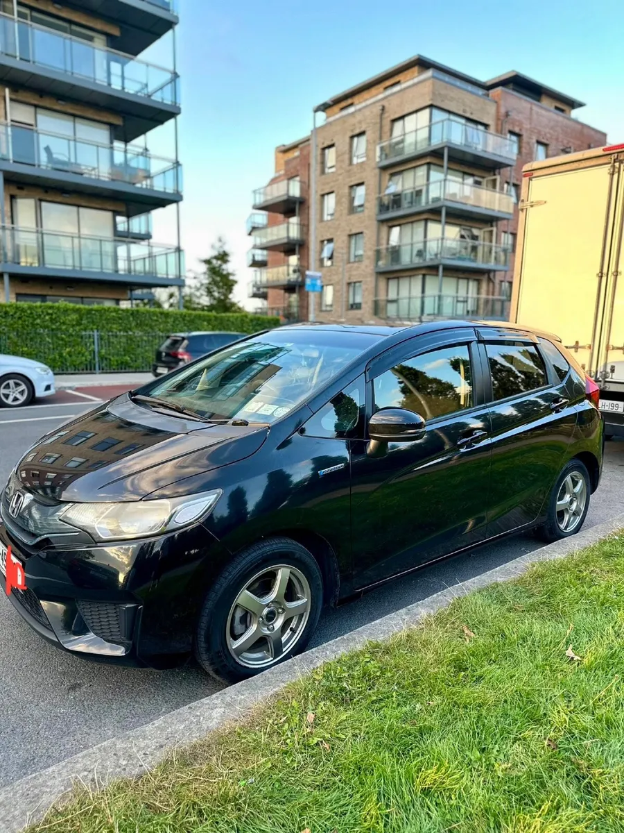 Honda Fit 2014 - Image 3